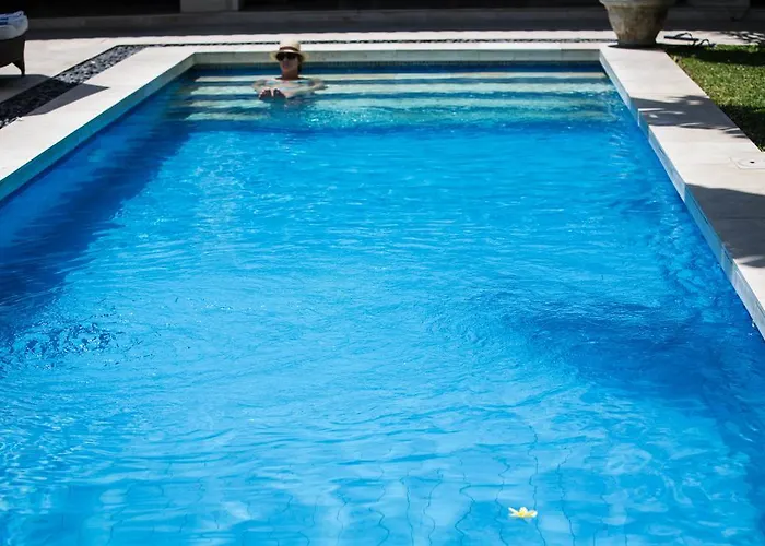 Alu Lima Villa